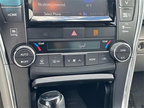2015 Toyota Camry Hybrid XLE