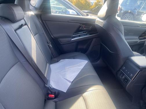 2023 Toyota bZ4X Limited