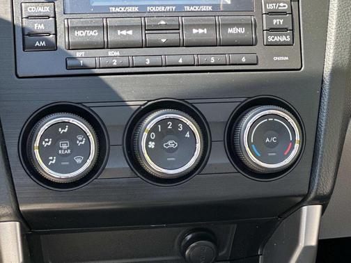 Jasmine Green Metallic 2014 Subaru Forester 2.5i Premium