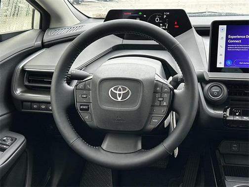2025 Toyota Prius L