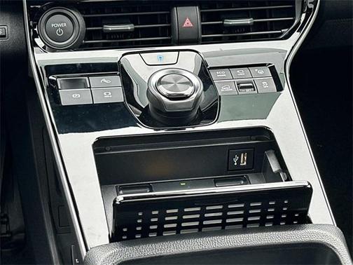 2025 Toyota bZ4X Limited