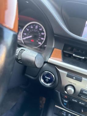 2013 Lexus ES 300h Base