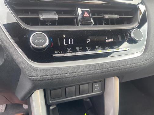 2024 Toyota Corolla Hybrid SE