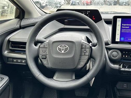 2025 Toyota Prius L