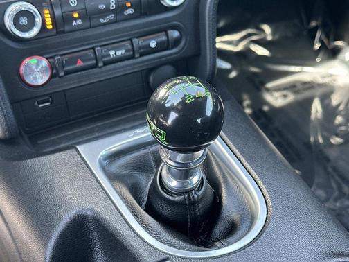 GRABBER LIME 2020 Ford Mustang GT