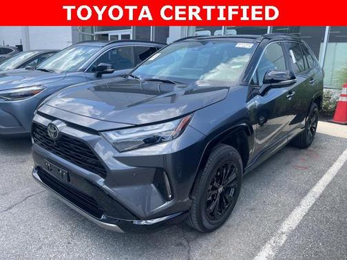 2025 Toyota RAV4 Hybrid SE
