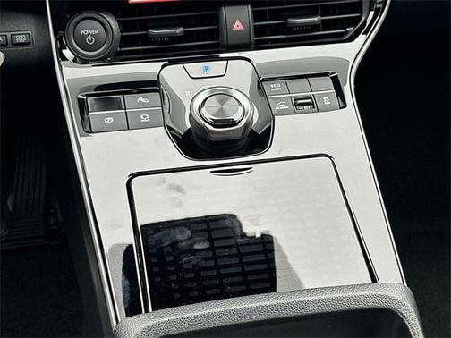 2025 Toyota bZ4X XLE