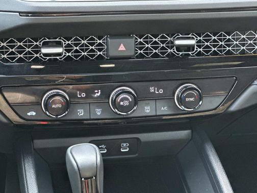 Platinum White Pearl 2024 Honda Accord Hybrid Sport