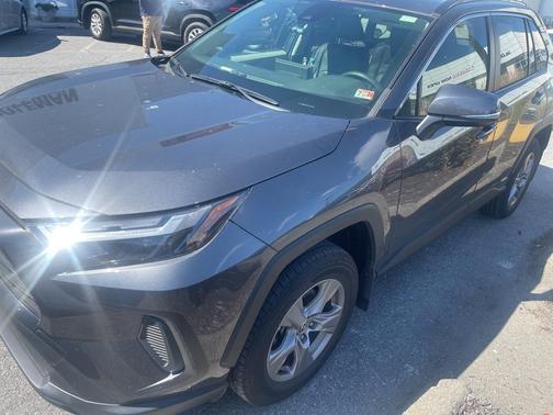 2023 Toyota RAV4 Hybrid XLE