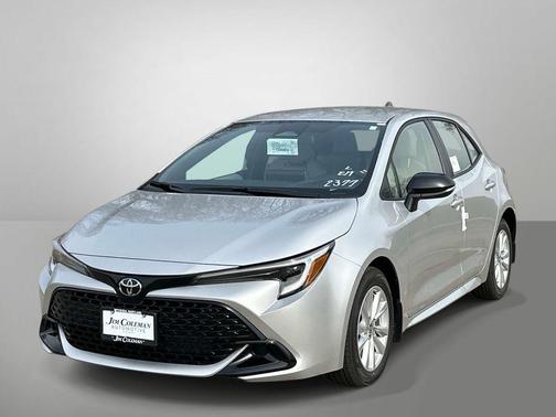 Classic Silver Metallic 2026 Toyota Corolla SE