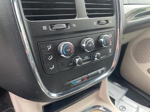 2020 Dodge Grand Caravan SXT