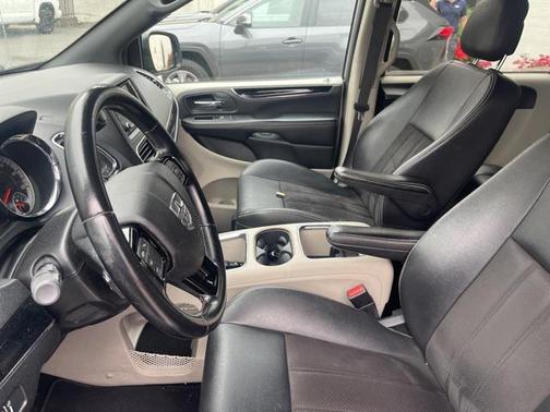 2020 Dodge Grand Caravan SXT