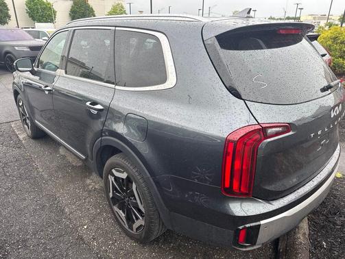 Gravity Gray 2023 Kia Telluride S