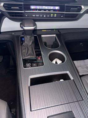 Wind Chill Pearl 2026 Toyota Sienna XLE
