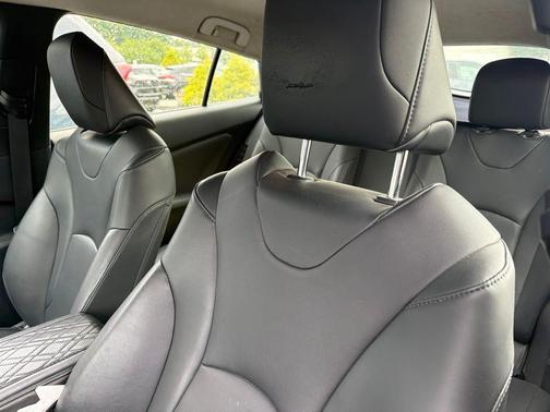 Magnetic Gray Metallic 2019 Toyota Prius Prime Premium