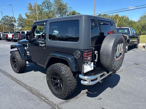 2011 Jeep Wrangler Sahara