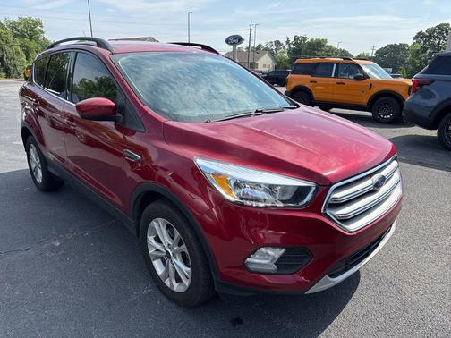 Ruby Red 2018 Ford Escape SE