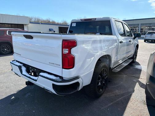 2019 Chevrolet Silverado 1500 Custom