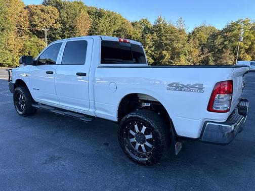 2021 RAM 2500 Tradesman Crew Cab 4x4 6'4' Box