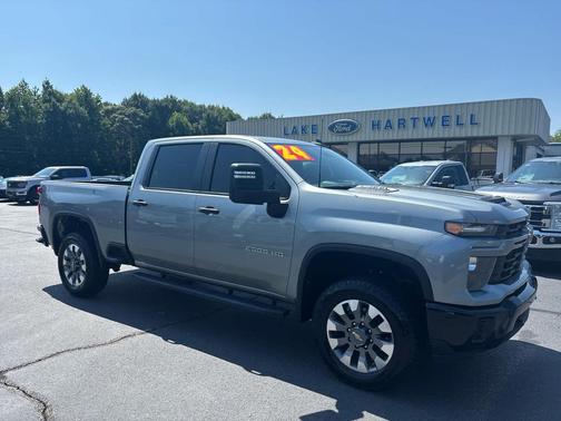 2024 Chevrolet Silverado 2500 Custom