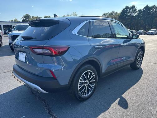 2025 Ford Escape PHEV Base