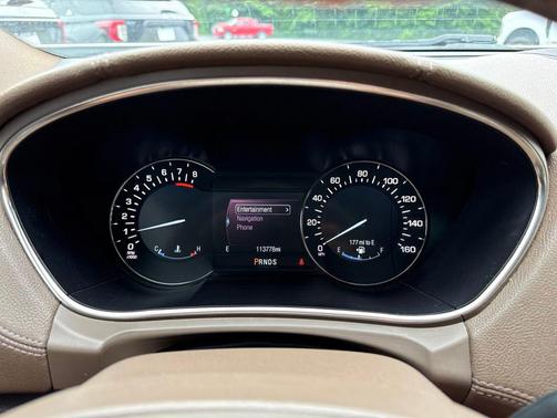 White Platinum Metallic Tri-Coat 2016 Lincoln MKX Reserve
