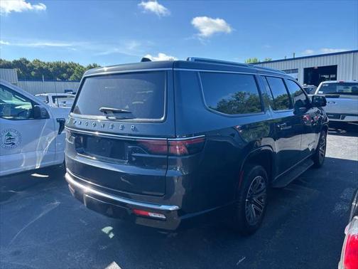 2024 Jeep Wagoneer L Series I 4x4