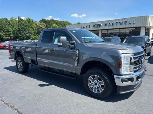 2025 Ford F-350 XLT