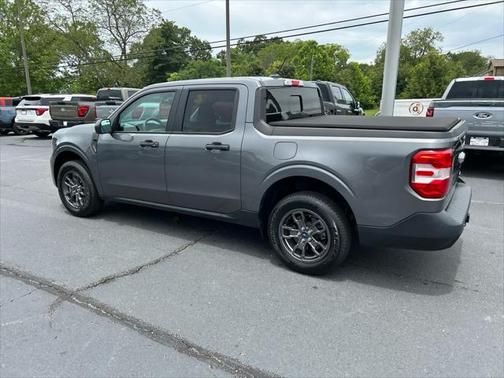 2022 Ford Maverick XL