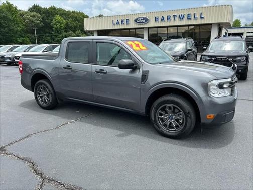 2022 Ford Maverick XL