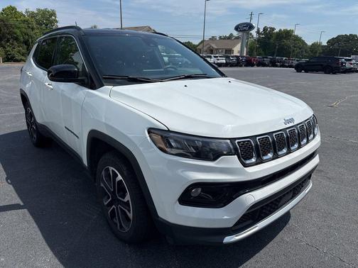 Bright White Clearcoat 2024 Jeep Compass Limited