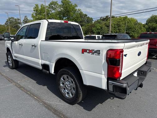 Star White Metallic Tri-Coat 2026 Ford F-250 Lariat