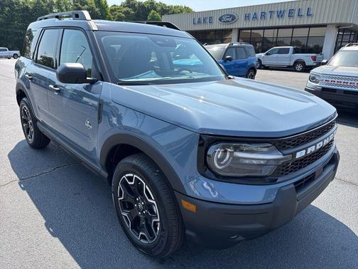 Azure Gray Metallic Tri-Coat 2026 Ford Bronco Sport Outer Banks