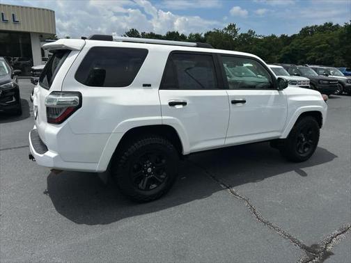 2021 Toyota 4Runner SR5