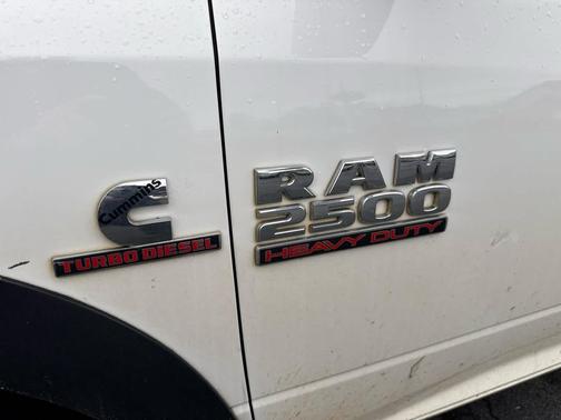 2018 RAM 2500 Tradesman Crew Cab 4x4 6'4' Box