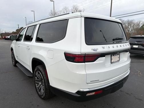 2023 Jeep Wagoneer L Series II 4x4
