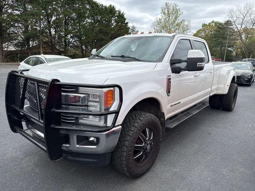 2017 Ford F-350 Lariat