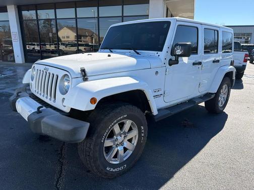 2016 Jeep Wrangler Unlimited Sahara