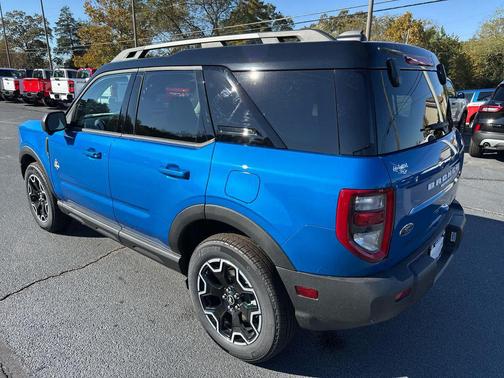Velocity Blue Metallic 2025 Ford Bronco Sport Outer Banks