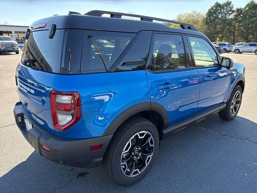 Velocity Blue Metallic 2025 Ford Bronco Sport Outer Banks