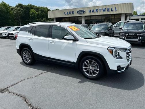 2024 GMC Terrain SLT