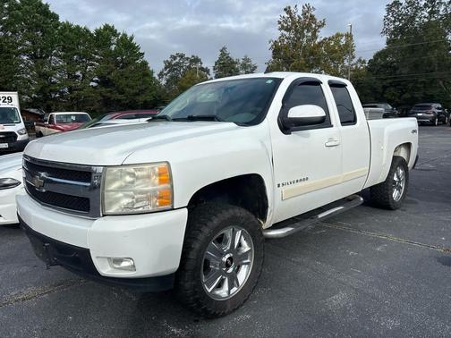 2007 Chevrolet Silverado 1500 LTZ Extended Cab