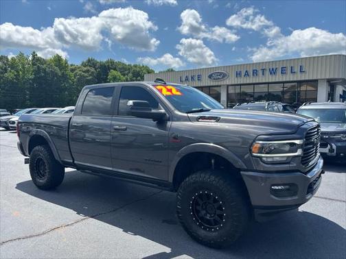 2022 RAM 2500 Laramie Crew Cab 4x4 6'4' Box