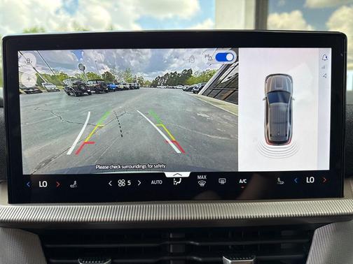 Space White Metallic 2026 Ford Explorer Active