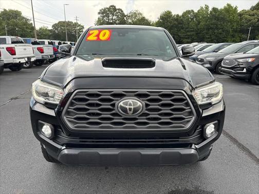 2020 Toyota Tacoma TRD Sport