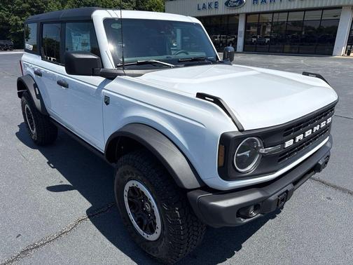 Oxford White 2026 Ford Bronco Big Bend
