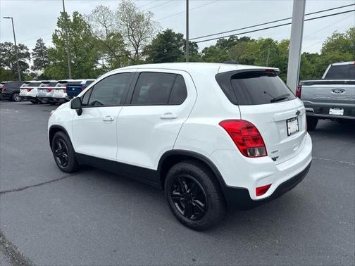 2022 Chevrolet Trax LS