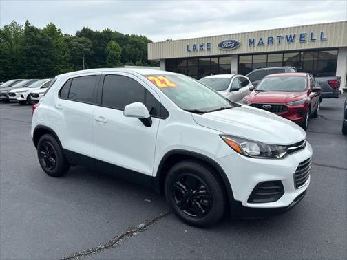 2022 Chevrolet Trax LS