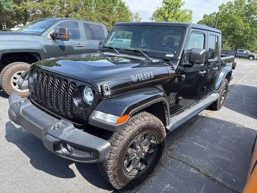 Black Clearcoat 2021 Jeep Gladiator Willys 4x4