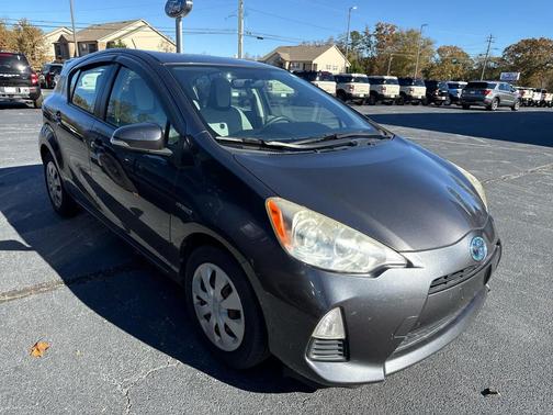 2012 Toyota Prius c Two